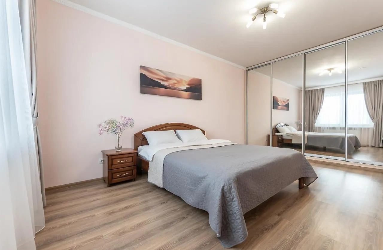 Осокорки Русовой 3 Apartamento Kiev